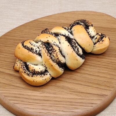 Рулет с маком в Кафе-пекарня Susser по цене 100 ₽