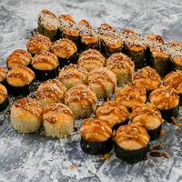 Большой и наглый в Sushi yami