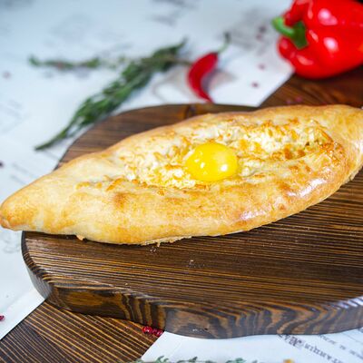 Хачапури по-аджарски в Мельница по цене 540 ₽