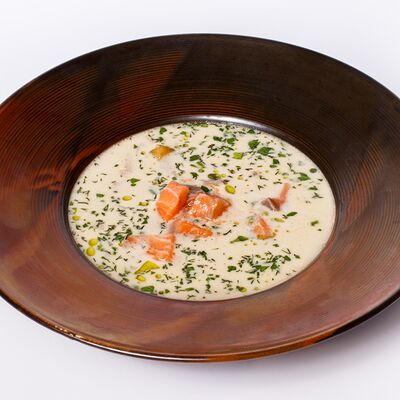 Уха по-скандинавски с лососем в Уголь по цене 730 ₽