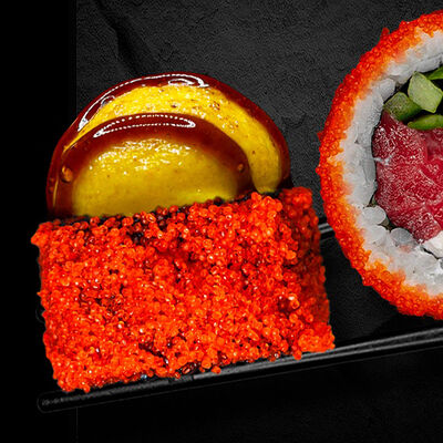 Запечённый ролл Калифорния Тунец в Суши Хаб по цене 1190 ₽