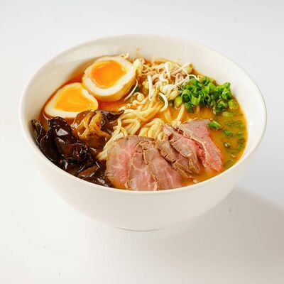 Рамен с Говядиной в Панда Маркет по цене 719 ₽