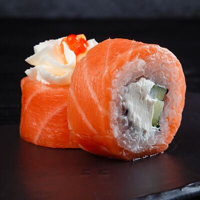 Филадельфия Люкс в Crystal Sushi & Rolls по цене 4390 ₸