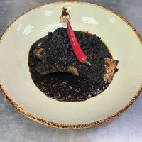 Говяжье ребро по-сингапурски в Torro Grill
