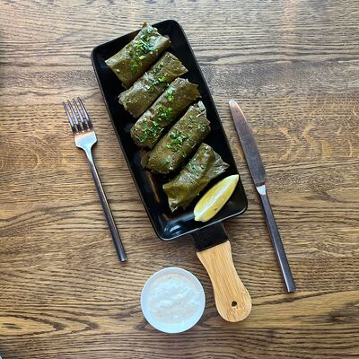 Долма в Campus Grill по цене 560 ₽