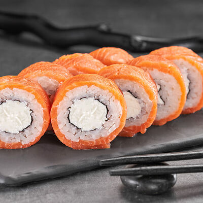Филадельфия классика в Sushi Master по цене 26 р.