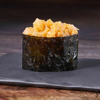 Гункан Тортуга с креветкой в Мир Суши