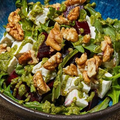 Прасини салата ме падзари в Греческая таверна Порто Миконос по цене 710 ₽