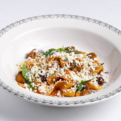 Паста с белыми грибами в Mela по цене 1440 ₽