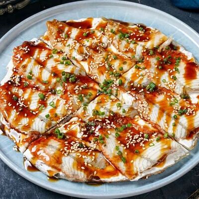 Лепёшка ротти с угрём в EVOO по цене 1127 ₽