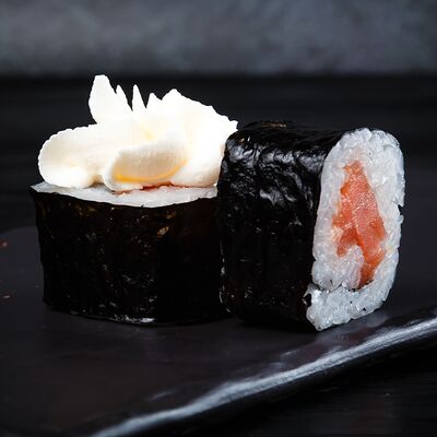 Хосомаки люкс в Crystal Sushi & Rolls по цене 2290 ₸