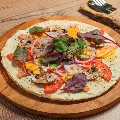 Фламекёш (с лососем и творожным сыром) в Караоке Соло по цене 650 ₽