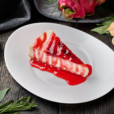 Чизкейк Нью-Йорк клубничный в Кухня МОМО по цене 269 ₽