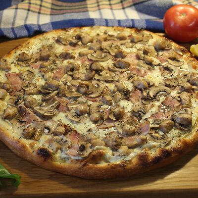 Пицца Грибная в Ямато по цене 1150 ₽