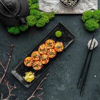 Запеченный ролл с острой креветкой в Feromon