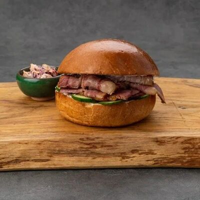 Бургер с пастрамив First House Burger по цене 1030 ₽