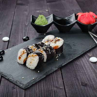 Мини ролл с угрем в Sushi Bar Time по цене 319 ₽