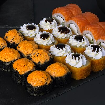 Сет Филадельфия в Sushi Aura по цене 2399 ₽
