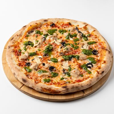 Пицца Курица с грибами в Кафе МилАриЯ по цене 1157 ₽