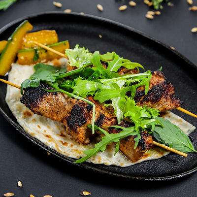 Шашлычки из свинины в Rast Pub по цене 590 ₽