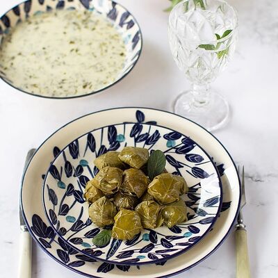 Комбо довга и долма из виноградных листьев в Почувствуй Вкус Азербайджана по цене 1220 ₽