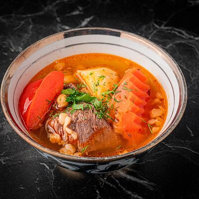 Шурпа из говядины в Чайхана Плов центр по цене 360 ₽