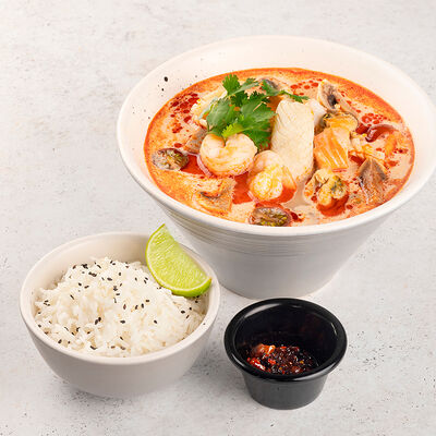 Том Ям с морепродуктами в Рокнроллы по цене 825 ₽