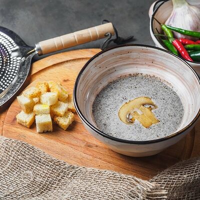 Крем суп из шампиньонов в Maki Family по цене 299