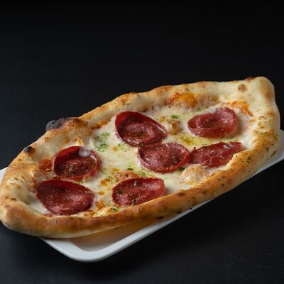 Фокаччини с салями в Pizza trento по цене 215 ₽