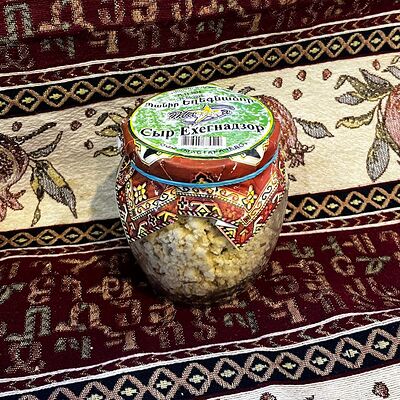 Сыр Ехегнадзорв Каракилис по цене 679 ₽