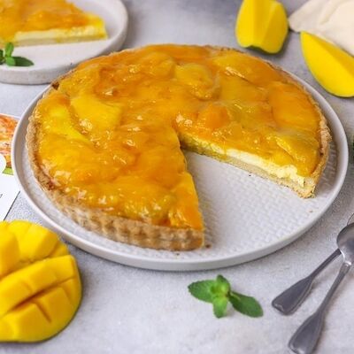 Творожно-манговый тарт в Время пирогов по цене 1100 ₽