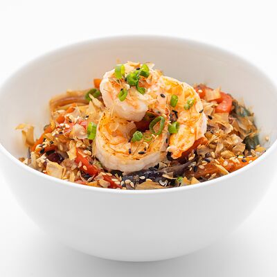 Удон с морепродуктами в Маяк дзиро по цене 759 ₽