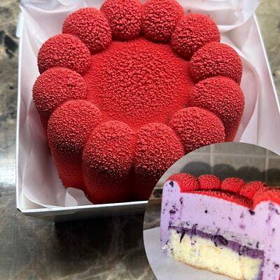 Муссовый бенто-торт красный 1 в Allowberry по цене 3700 ₽