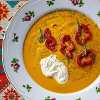 Суп из батата с перцем и страчателой в MANANA