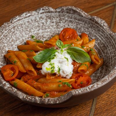 Пенне со страчателлой и томатным соусом в The 312 по цене 620 ₽