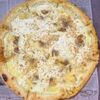 Пицца с карамелизированной грушей и сыром страчателла в Лось Лосось по цене 1830