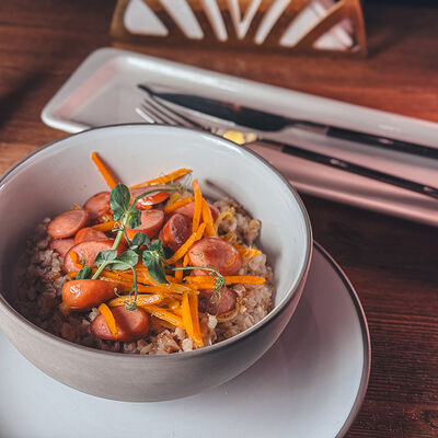 Каша гречневая с сосисками в Масленица по цене 250 ₽