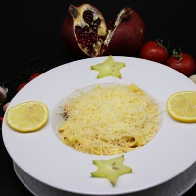 Паста фетучини с семгой в Хачапуридзе по цене 960 ₽