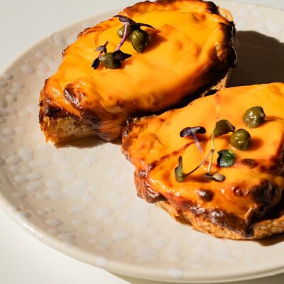 Сырный тост в Просвет по цене 620 ₽