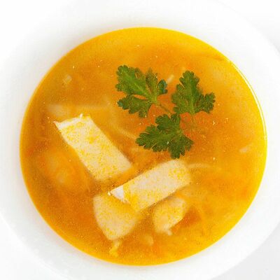 Суп с куриной грудкой и лапшой в Фитнес меню по цене 360 ₽