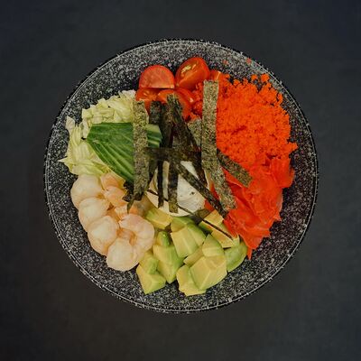 Поке Креветка в Контейнер по цене 590 ₽