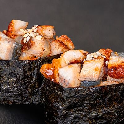 Гункан Унаги в Дзиро суши-бар по цене 800 ₽