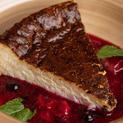 Баскский чизкейк в Квартира 98 по цене 360 ₽