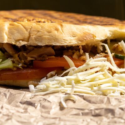 Сытный биг донерв Сальмаидрис по цене 645 ₽