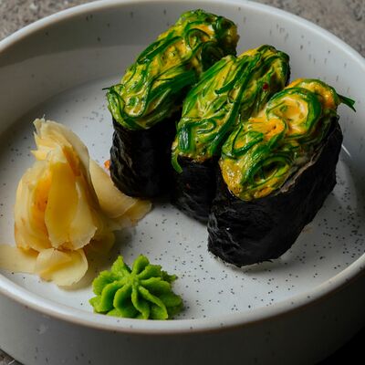 Суши острые с чукой в Smile по цене 473 ₽