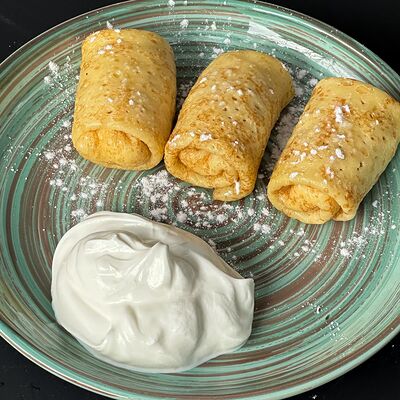 Блины с творогом и сметанойв Мадо - Душа Грузии по цене 309 ₽