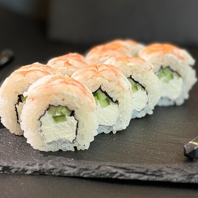 Филадельфия лайт с креветкой в Вкусно есть по цене 583 ₽
