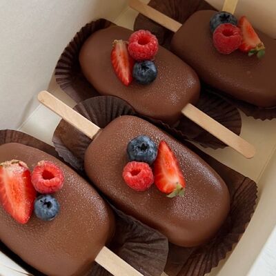 Эскимо ягодки в Mosdesserts по цене 1600 ₽
