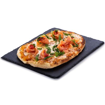 Римская пицца с лососем в Trattoria по цене 1188 ₽