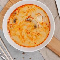 Том ям с курицей в Бобы
